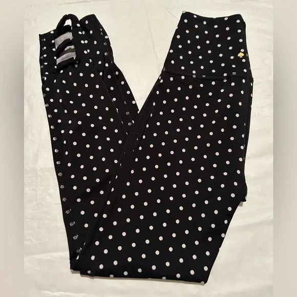 EUC Beyond Yoga x Kate Spade High Waist Bow Legging in Polka Dot - Picture 3 of 6